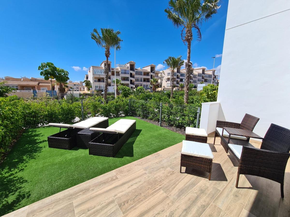 Residence Bali Torrevieja Kültér fotó