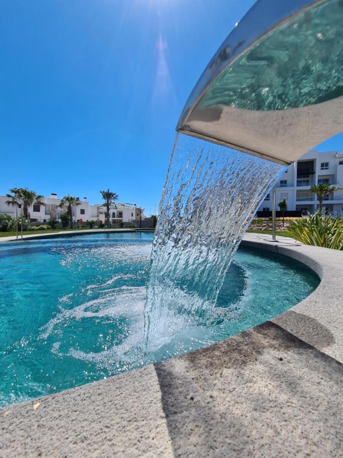 Residence Bali Torrevieja Kültér fotó