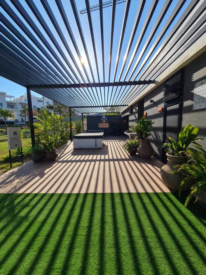 Residence Bali Torrevieja Kültér fotó