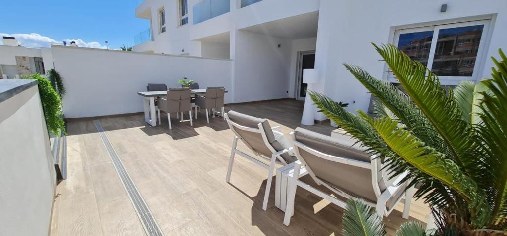 Residence Bali Torrevieja Kültér fotó